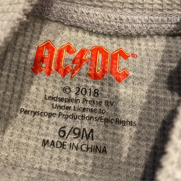 ‼️AC/DC‼️ - Picture 3 of 4